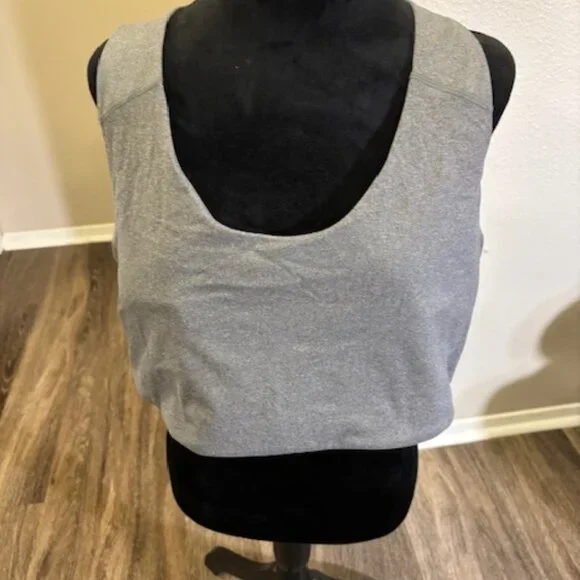 Old Navy Active NWOT (2) Powersoft Sports Bras Removable Cups Gray Black 3X - Picture 3 of 9